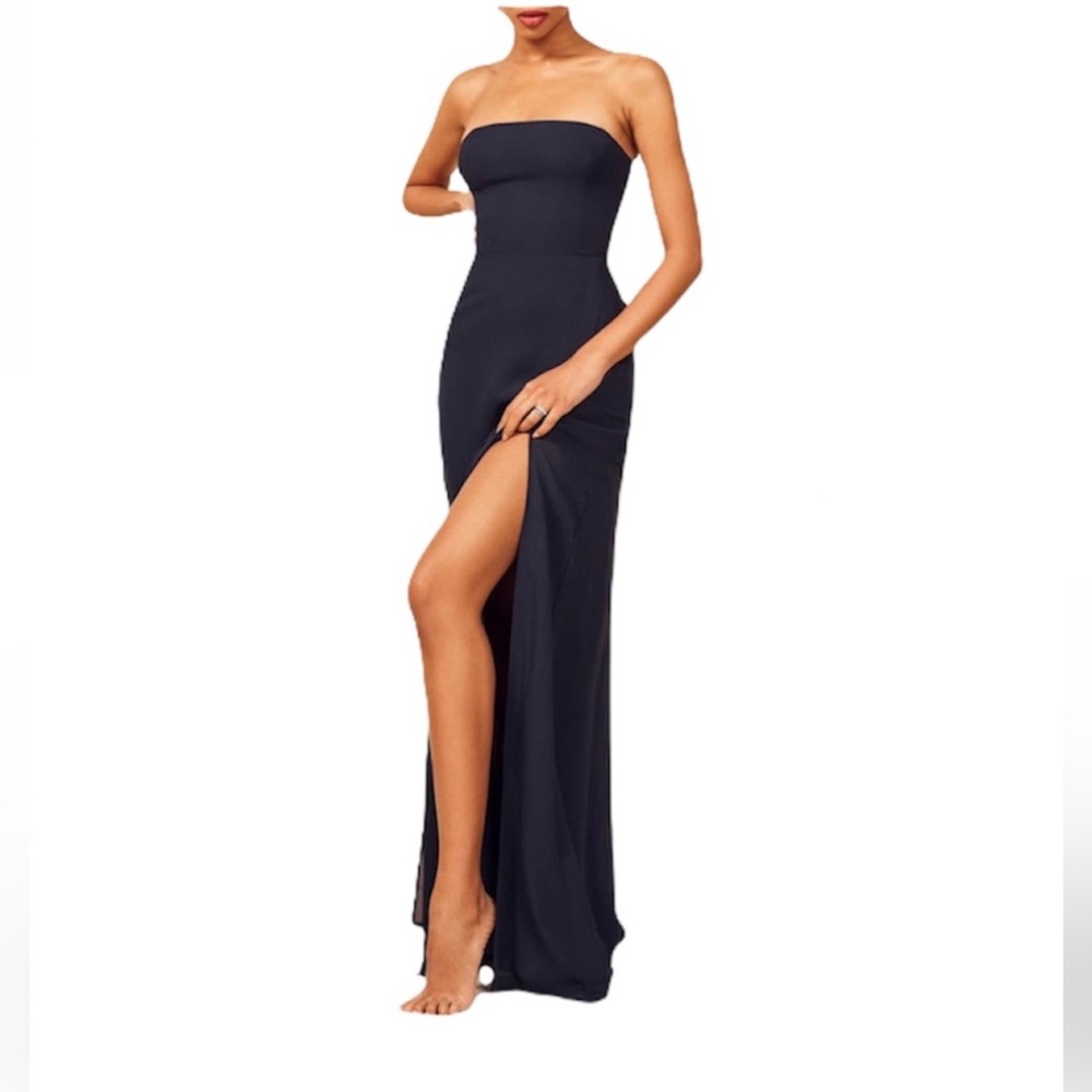 Ingrid reformation dress in navy